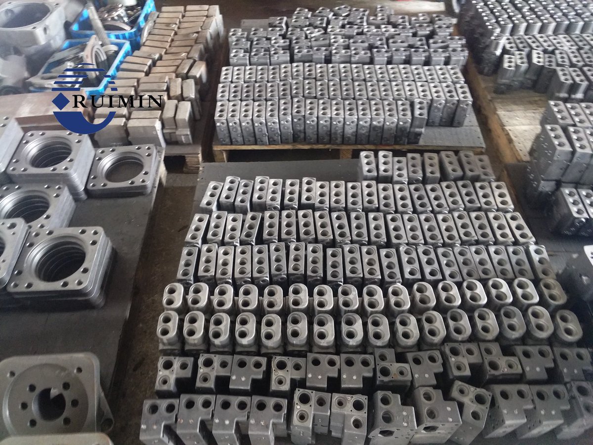We have top of the line hydraulic pumps, motors, valve,reducers and accessories - these quality products keep your machines running smoothly. 

Whatsapp: +86 19045607107

#Rexroth #Danfoss #Eaton #SpareParts #HydraulicPump #Hydraulicmotor
#reducer #hydraulicsparepart