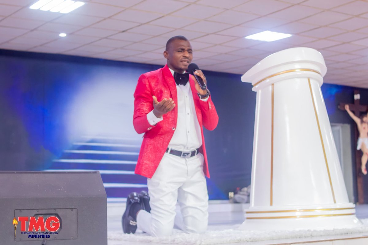 TMGministry15's tweet photo. EVERY POWER OF DELAY RAISED AGAINST YOUR EXPECTATIONS, I SET THEM ON FIRE IN THE MIGHTY NAME OF JESUS CHRIST!!!
#TMGMINISTRIES #THRONEOFMERCY #THRONEOFGLORY #PROPHETOMOGHENEMINISTRY #DELIVERANCE #HEALING #OPENBLESSINGS #FAVOUR #POWERPACKED #THEBLESSINGS #JESUS #ACTIVEGRACE https://t.co/1VsEYOJ1Gz