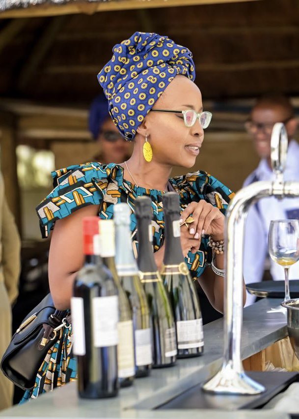 ntsikimazwai's tweet photo. Good morning 

Call me Miss Mazwai moving forward. https://t.co/Jrb5GTEFqN