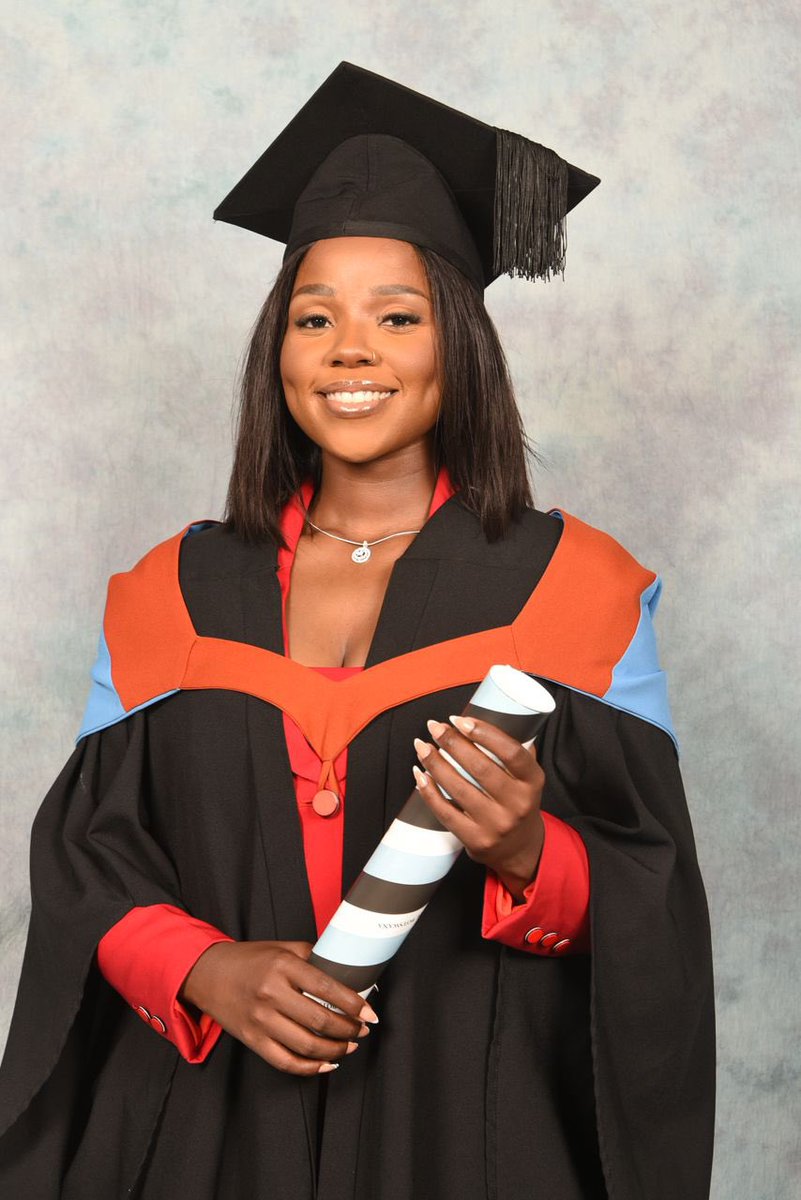 MotheoMentors's tweet photo. Congratulations to our trustees Victoria Wose Makosha for obtaining her BBA in Logistics and and Supply Chain in addition to her International Law qualification and Khumo Mogaetsho Khumo obtaining his Bachelor of Laws degree from the University of Botswana.🥳🎉 https://t.co/NEmRCbf0Ma