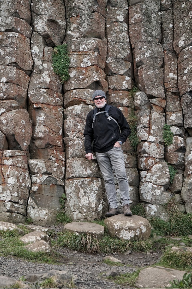 A fab day rambling across the Giant's  Causeway in the north of Northern Ireland. A surreal landscape
#giantscauseway #ireland🍀 #northernireland #basaltcolumns
