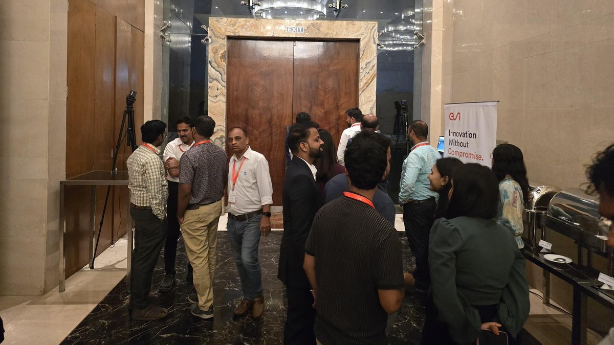 ESIgroup's tweet image. 🚗✨ Celebrating innovation at India’s exclusive Tech Day for @VW!

On Oct 15th, we hosted an #Automotive Tech Day in Pune. The event showcased #VirtualPerformance, #SmartManufacturing, and more, with a live demo of our #VirtualReality tool, IC.IDO.

👉 bit.ly/4gejaxD 🚀