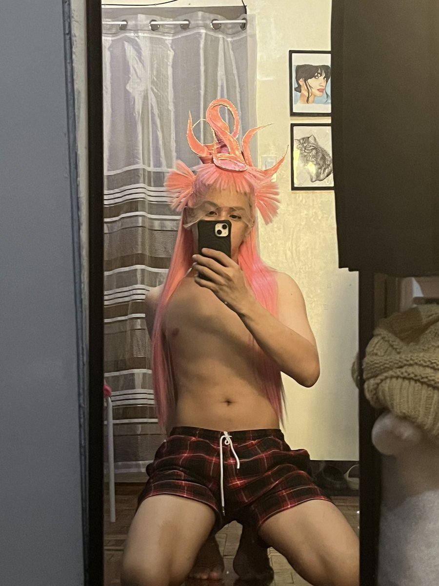 Jimcstnrs_05's tweet photo. SELLING THIS WOG FOR ONLY 2500 new uncut lace https://t.co/8ieIZhAfDI