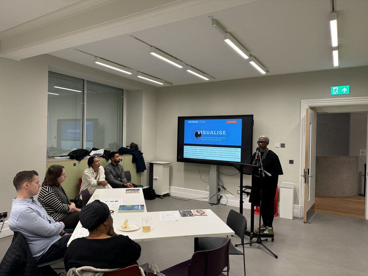 NPG Schools (@npgschools) on Twitter photo Last week at our #BlackHistoryMonth CPD teachers heard from,
β‘οΈ <a href="/amelimetre/">A to the S</a> on <a href="/yhp_uk/">Young Historians Project</a>
β‘οΈ <a href="/oblaize_/">Otis Blaize</a> on the <a href="/NPGLondon/">National Portrait Gallery</a> portraits of Samuel Coleridge-Taylor
β‘οΈ <a href="/InfoWylie/">Marlene Wylie</a> from <a href="/NSEAD1/">NSEAD</a> who presented the findings from the Visualise report with <a href="/RunnymedeTrust/">Runnymede Trust</a> and <a href="/FreelandsF/">Freelands Foundation</a> Last week at our #BlackHistoryMonth CPD teachers heard from,
β‘οΈ <a href="/amelimetre/">A to the S</a> on <a href="/yhp_uk/">Young Historians Project</a>
β‘οΈ <a href="/oblaize_/">Otis Blaize</a> on the <a href="/NPGLondon/">National Portrait Gallery</a> portraits of Samuel Coleridge-Taylor
β‘οΈ <a href="/InfoWylie/">Marlene Wylie</a> from <a href="/NSEAD1/">NSEAD</a> who presented the findings from the Visualise report with <a href="/RunnymedeTrust/">Runnymede Trust</a> and <a href="/FreelandsF/">Freelands Foundation</a>