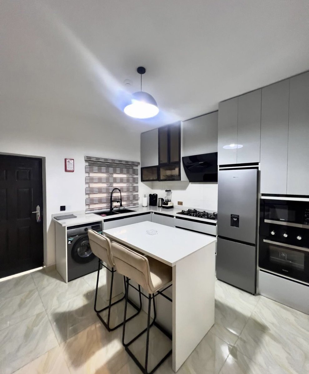 eioshortlets's tweet image. Luxury 3 bedroom serviced shortlet apartment now available for short stay 

📍Jahi 
💰200k 

Dm to make reservations/enquires  
call/WhatsApp 09039471110 

#shortletsinabuja #apartmentsinabuja #shortstay  #abujaapartments #eioshortlets
