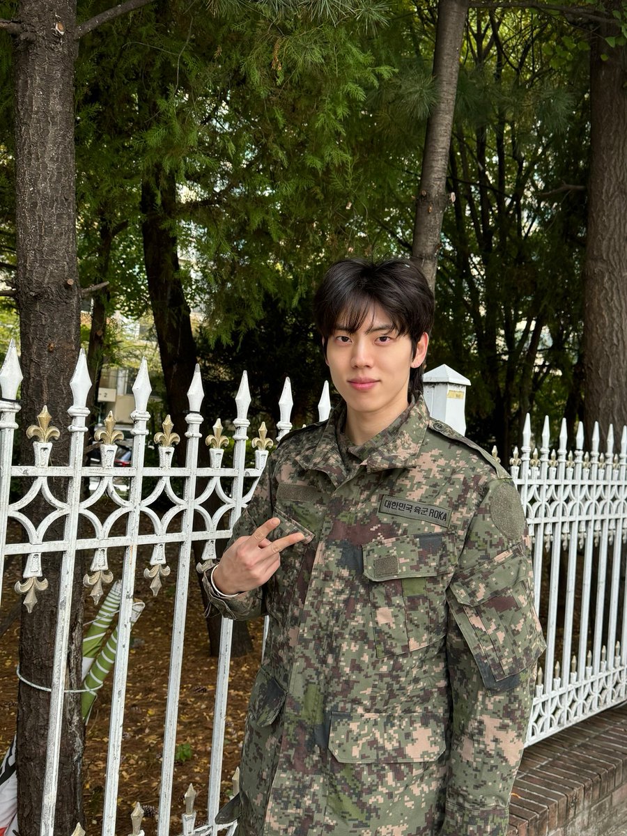 2024.10.22 pm 20:30
MBC every 1
다컸는데 안나가요 4화

활발한 또또 캥거루 출격 ! 🫡
고된 예비군 훈련 2일차 끝 …

-
#장동우 #동우 #또또 #인피니트
#JANGDONGWOO #DONGWOO
#DDODDO #INFINITE #다컸는데안나가요