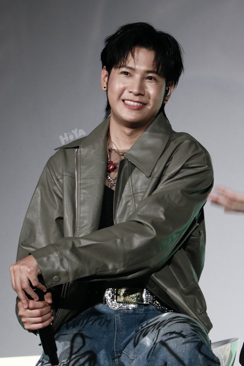 HOYA.호야 tweet media