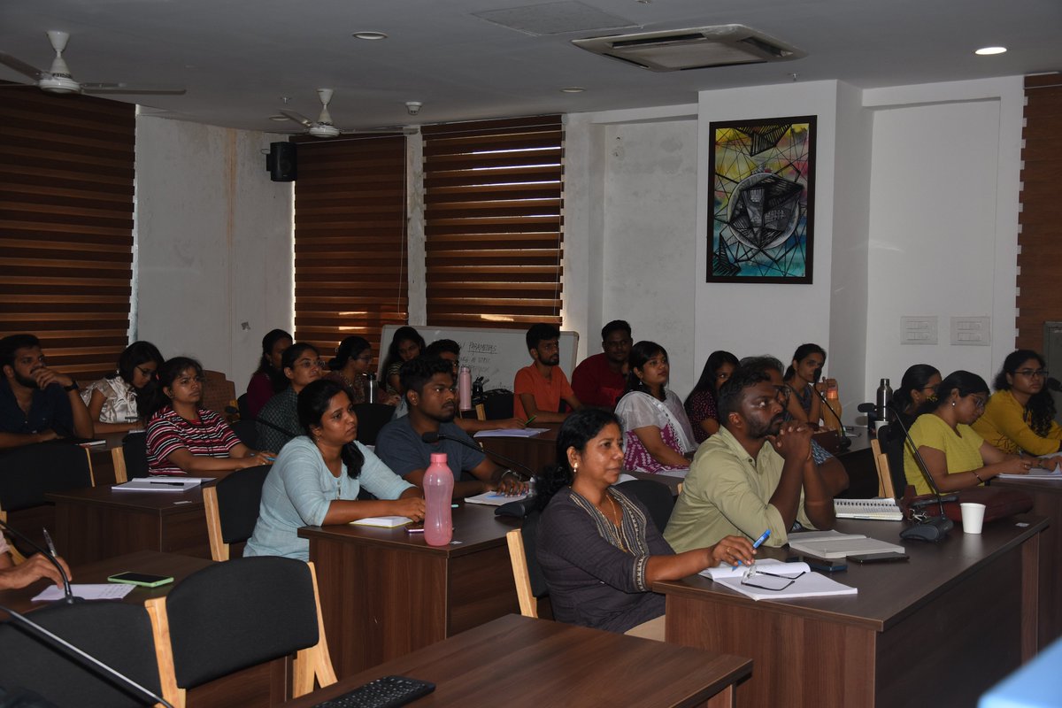 SPAVIJAYAWADA08's tweet image. 🎉 The guest lecture on E-Governance, M-Governance &amp;amp; Smart Governance was successfully organized on 21st Oct 2024 at SPA Vijayawada!

A big thank you to Dr. Kusum Lata for her insightful session, and to all who participated! 🙌💻

#EGovernance #SmartGovernance #TechInGovernment