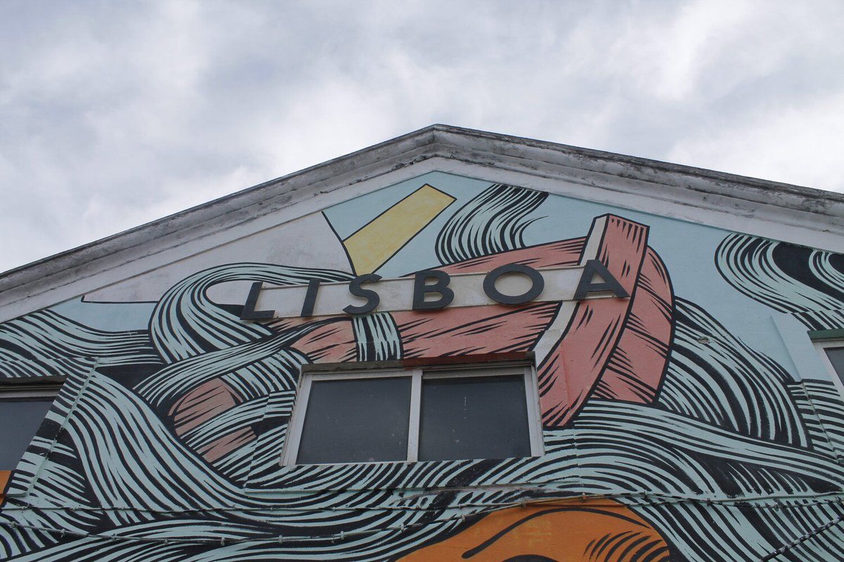 A little bit of Lisbon buff.ly/4hfwJNu  
#Lisbon <a href="/visitportugal/">Visit Portugal</a> #travelblogger #travel #trainline #traintravel