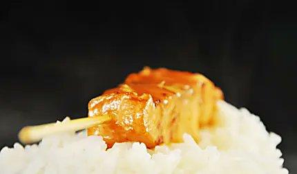 maduniverset's tweet photo. Lige nu er det laksesæson 🐟️ - find inspiration på lækre opskrifter med den dejlige fisk

Se opskrifter med laks: https://t.co/a456eeounL

#laks #sæson #opskrifter #aftensmad #fisk #maduniverset https://t.co/43YvEB8Hov