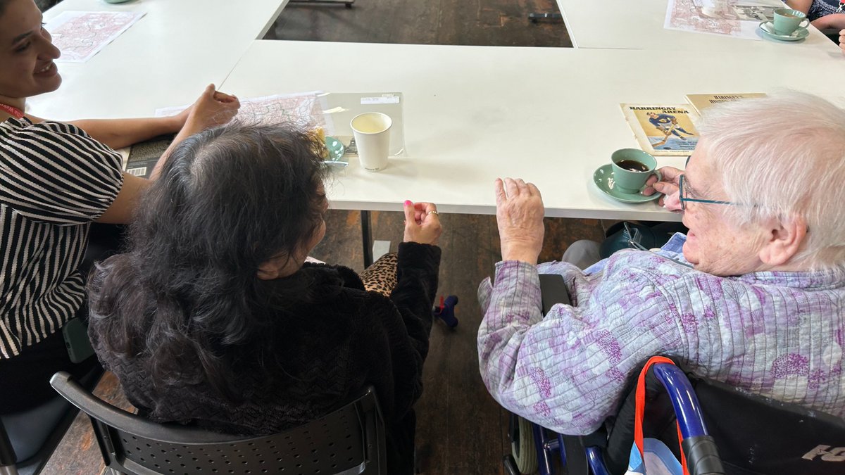 BruceCastleMuseum (@brucecastlemus) on Twitter photo Sensing a Place: Hands-on heritage for people living with dementia and their carers
🗓Thursday 24 October
🕔10.30am-12.30pm
📍Bruce Castle Museum & Archive, N17 8NU
October's theme is: Bonfires and Broomsticks! 🎆🎃
brucecastle.org/events
<a href="/haringeycouncil/">Haringey Council</a> <a href="/ReachandConnect/">Haringey Reach and Connect</a> Sensing a Place: Hands-on heritage for people living with dementia and their carers
🗓Thursday 24 October
🕔10.30am-12.30pm
📍Bruce Castle Museum & Archive, N17 8NU
October's theme is: Bonfires and Broomsticks! 🎆🎃
brucecastle.org/events
<a href="/haringeycouncil/">Haringey Council</a> <a href="/ReachandConnect/">Haringey Reach and Connect</a>