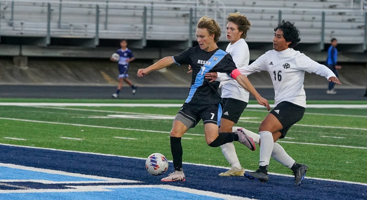 Watauga subdues Hibriten, 4-0
highcountrysports.net/watauga-subdue…
SEE BONUS PHOTOS, EXCITING SEQUENCES