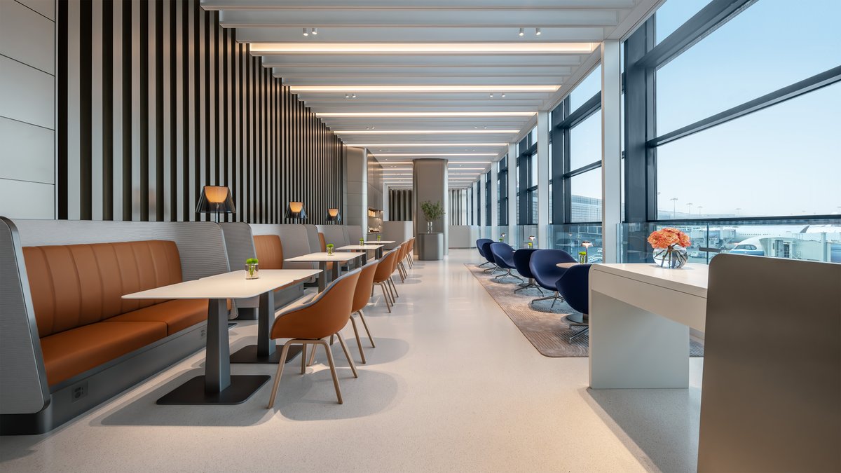 NIOGlobal's tweet photo. NIO House | Shanghai Hongqiao International Airport is the first NIO House located within an airport terminal building. Recently, this NIO House has been nominated for the Retail Interior category award by the globally prestigious Architecture Masterprize in the field of architectural design. This NIO House, designed by Kokaistudios, has been endowed with more business attributes. Inside the space, the open lounge features benches and dining chairs that facilitate informal business communication among users. Meanwhile, the quiet rest area creates a relatively independent space, convenient for business travelers to focus on work and arrange meetings.
#NIO #BlueSkyComing #NIOHouse