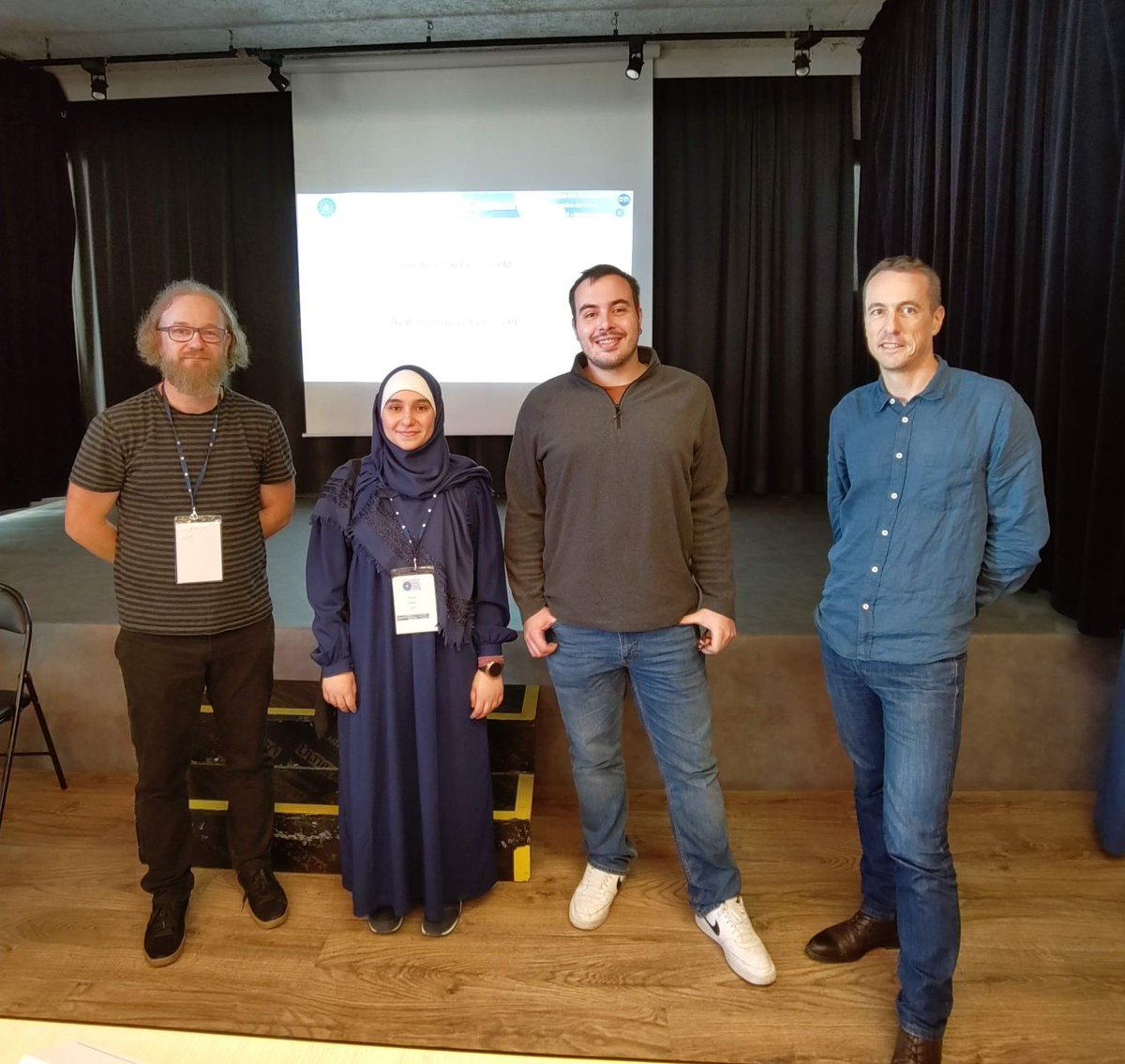 Laboratoire de Physique des Plasmas (@labphysplasmas) on Twitter photo Félicitations à Ayah Taihi, doctorante en 3e année au <a href="/LabPhysPlasmas/">Laboratoire de Physique des Plasmas</a>, pour avoir remporté le prix La Pérouse de poster ainsi que le prix de la meilleure photo à l'École Technologique <a href="/plasmasfroids/">Réseau Plasmas Froids</a> du 13 au 16/10.
Plus d'infos : lpp.polytechnique.fr/Ayah-Taihi-lau…
rpf-ecole2024.sciencesconf.org/?lang=fr Félicitations à Ayah Taihi, doctorante en 3e année au <a href="/LabPhysPlasmas/">Laboratoire de Physique des Plasmas</a>, pour avoir remporté le prix La Pérouse de poster ainsi que le prix de la meilleure photo à l'École Technologique <a href="/plasmasfroids/">Réseau Plasmas Froids</a> du 13 au 16/10.
Plus d'infos : lpp.polytechnique.fr/Ayah-Taihi-lau…
rpf-ecole2024.sciencesconf.org/?lang=fr