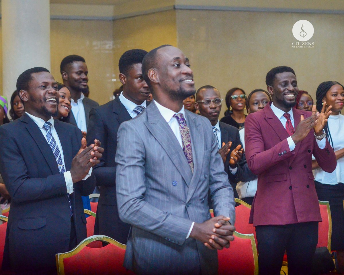 clcabuja_'s tweet image. It is always an amazing time learning in the Father’s house. 

On Sunday, we learnt the 4 R’s IN REALIGNMENT AND RECOMMITMENT TO OUR ASSIGNMENT 👇🏾

1. Realization 
2. Repentance
3. Restraining 
4. Rebuilding 

Glory to God!

Welcome to Freedom!
#clcabuja #madeinclc #abujachurch