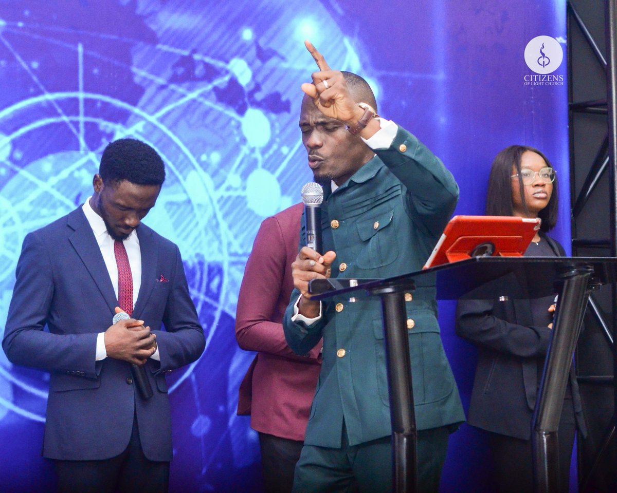 clcabuja_'s tweet image. It is always an amazing time learning in the Father’s house. 

On Sunday, we learnt the 4 R’s IN REALIGNMENT AND RECOMMITMENT TO OUR ASSIGNMENT 👇🏾

1. Realization 
2. Repentance
3. Restraining 
4. Rebuilding 

Glory to God!

Welcome to Freedom!
#clcabuja #madeinclc #abujachurch