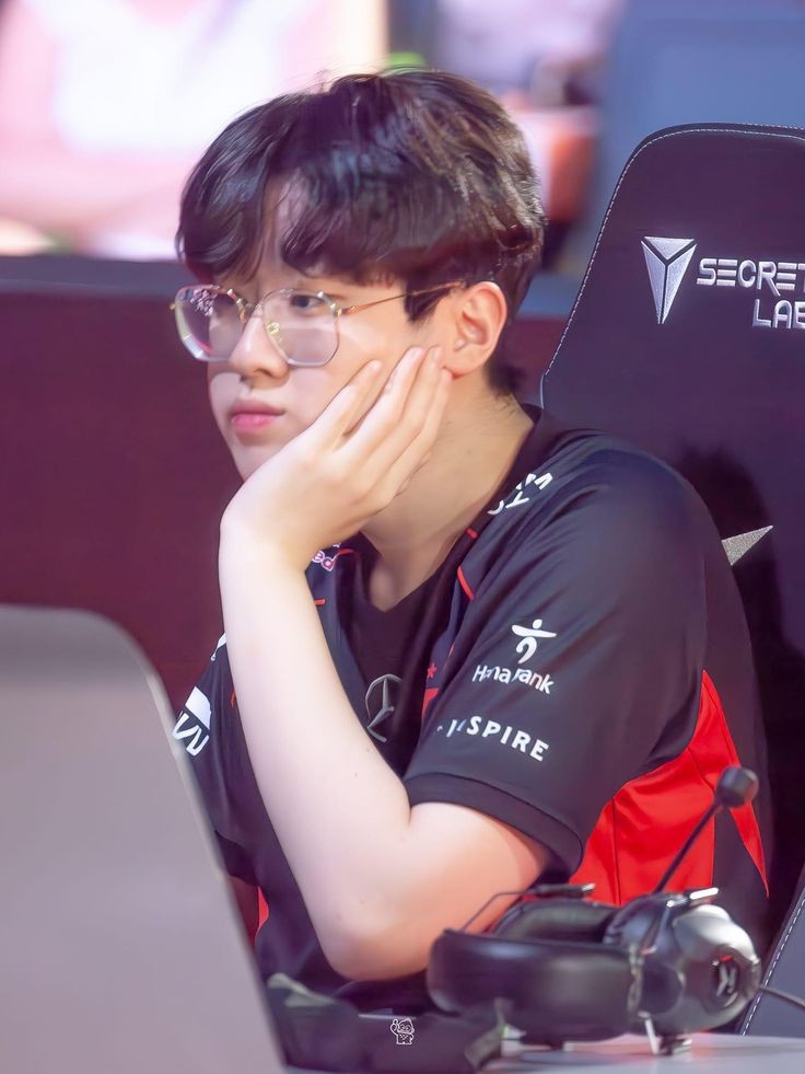 He's just- 🥹🥹💝💖❤️😭😭🥹🥰😭🥰🥹🥰😭🥹🥰😭🥰💖💖🩷❤️‍🔥🥰💝🥹🥰😭🥹💖