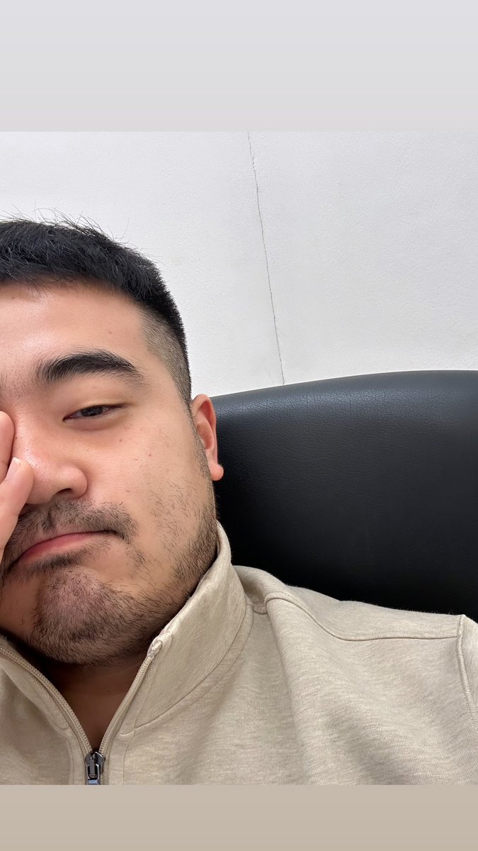 오후만 되믄 졸리네..😂