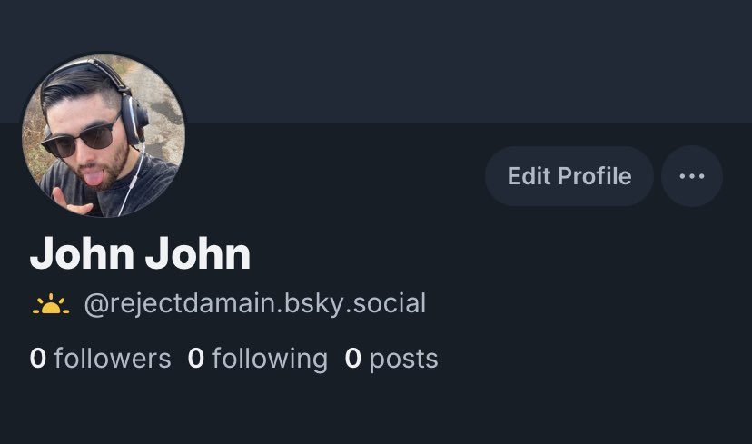 John John (@rejectdamain) on Twitter photo 
