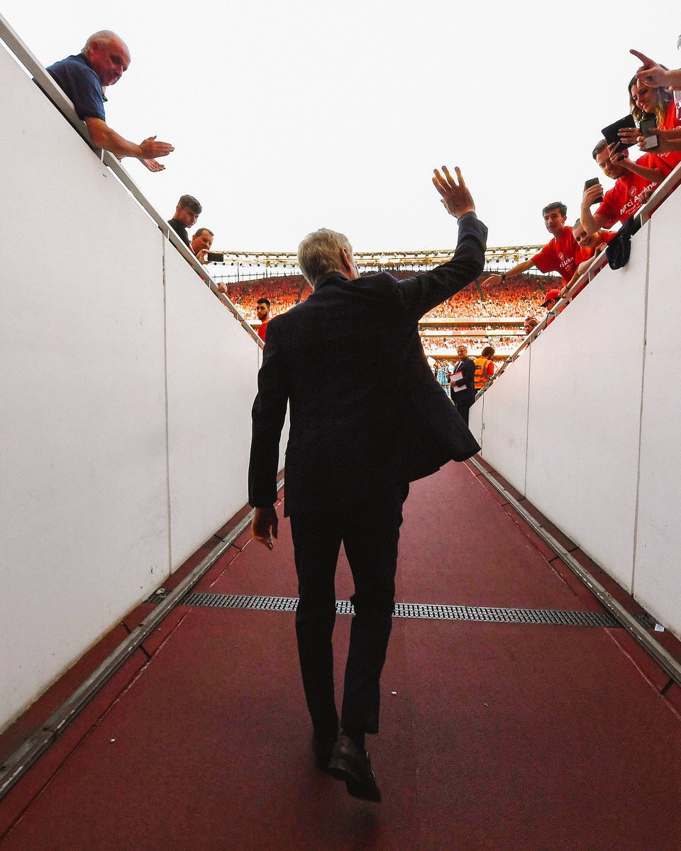 Invincible. Innovator. Legend.

Happy birthday, Arsene Wenger ❤️