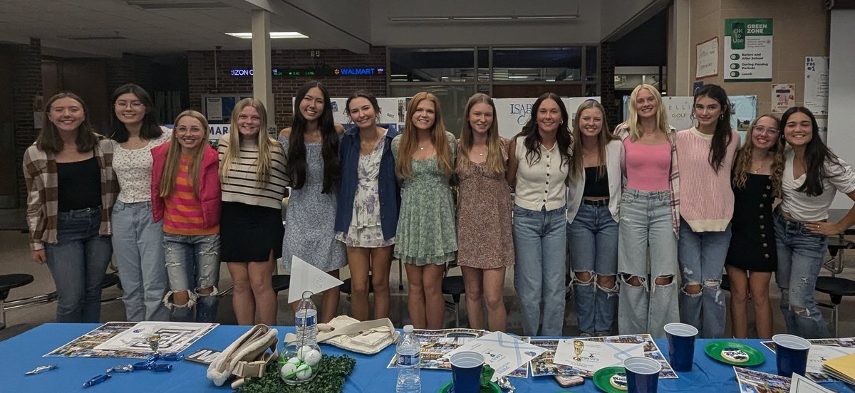 LEGirlsGolf's tweet photo. That's a wrap! Celebration banquet recognition for outstanding season &amp;  achievements by all! What a great journey with this team! JV won all their Invites &amp; varsity had 6 wins including 4 Runner up finishes while all in the top 4 of every tournament!  #success #futurelooksgood https://t.co/WLG0ZJbbJN