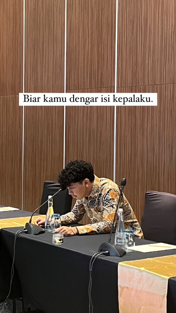 dafuq tweet media