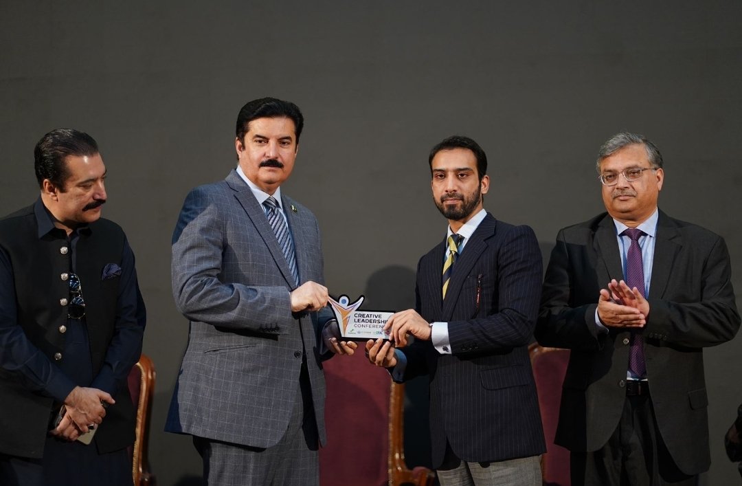 We are truly honored to have Asfand Yar Naseer at the Creative Leadership Conference 2024! His insights and vision are sure to inspire us all.

 #CreativeLeadership2024 #Inspiration #innovation #PrimeMinisterYouthProgramme #AsfanyarNaseer