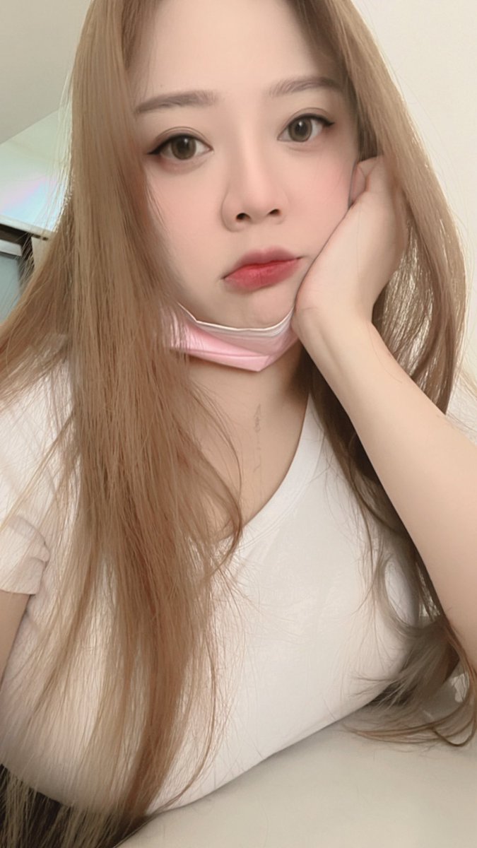 等下一位客人中～