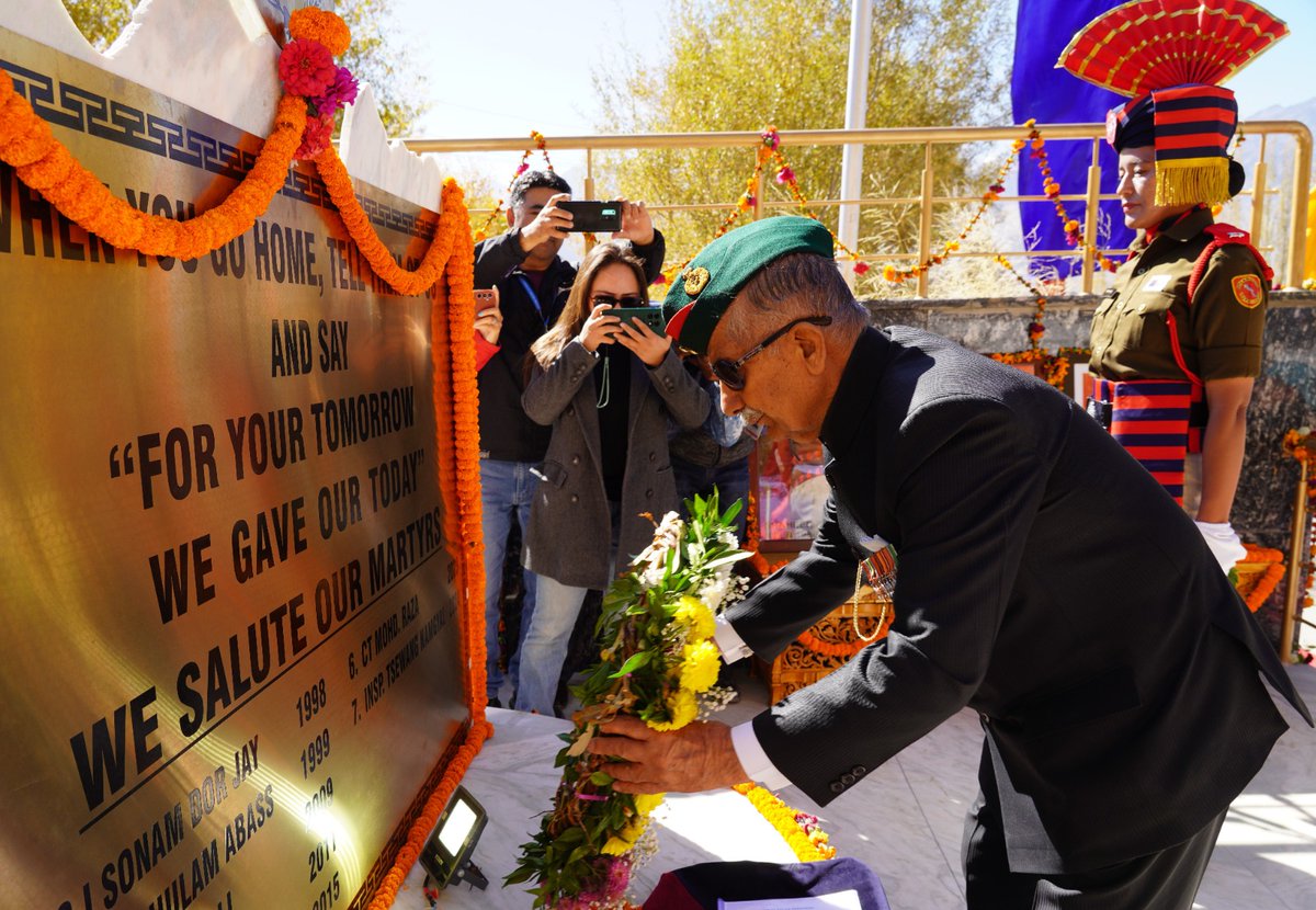 lg_ladakh's tweet photo. Hon'ble Lieutenant Governor Brigadier (Dr) BD Mishra (Retd) attended the #PoliceCommemorationDay2024 function at Parade Ground, District Police Line, Leh. The HLG felicitated the families of #martyrs and Hot Springs survivors. https://t.co/WdbBTBhm5h
