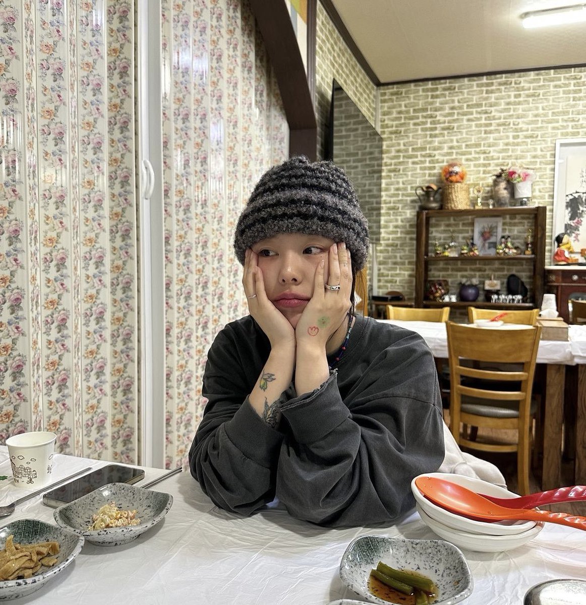 wi_nabillera's tweet photo. 아 미친 이런재질 이런무드 나 환장하는거 어케알고 https://t.co/UaNLUyR9LB