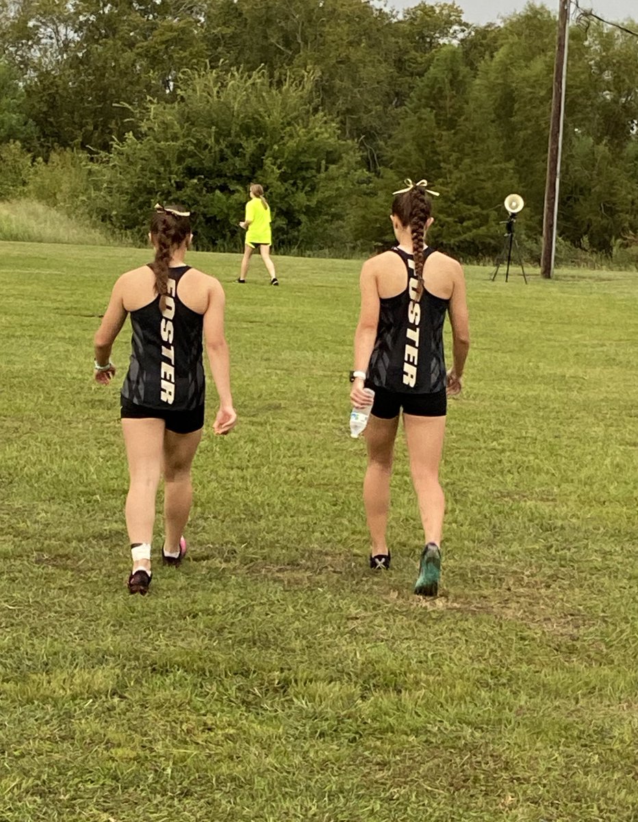 Definitely bittersweet, Jordan’s last XC 🏃🏽‍♀️meet representing Foster! So proud of the grit, determination, dedication to her Team for 4 years! 
6A Regionals 65/173 runners. 💛🖤
#keepgrinding <a href="/FosterWomenXC/">Foster Women's XC</a> <a href="/CoachTosch/">Mick Tosch</a> <a href="/jordan_tosch/">Jordan Tosch</a>