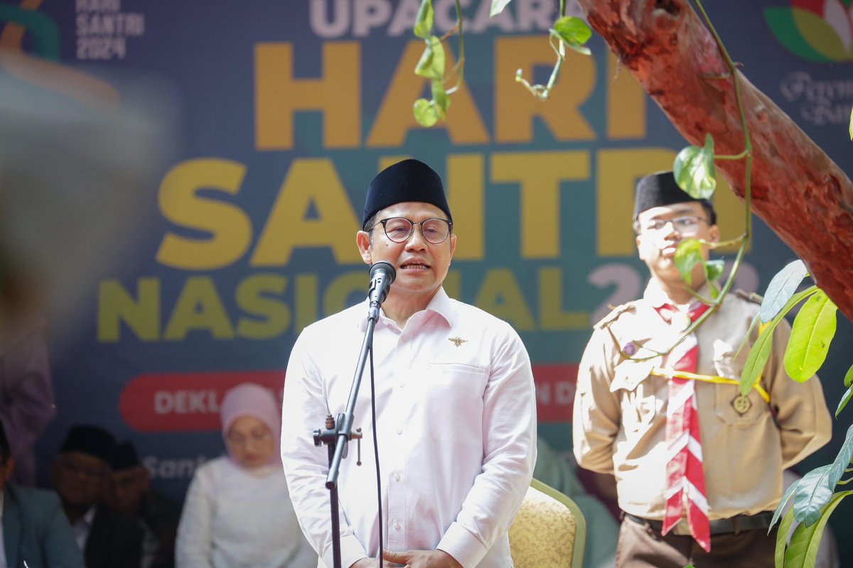 Gus <a href="/cakimiNOW/">A Muhaimin Iskandar</a> Pimpin Hari Santri di
Ponpes Bekasi: Harus Jadi Hari
Antikekerasan #HSN2024 news.detik.com/berita/d-76003…