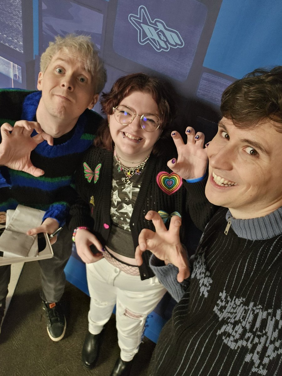 Alexis🌓⚞ • ⚟💐 LIVES WITH ZOEE tweet media