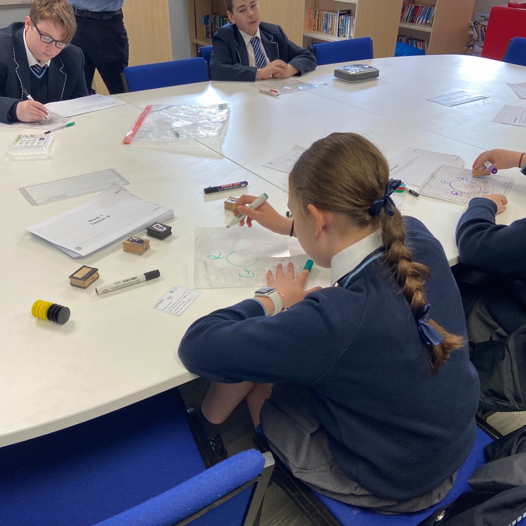 SalesianAcademy's tweet image. Dr Roscoe and MESME is back for our gifted Year 8 &amp;amp; 9 mathematicians and a new cohort of Year 7s.

The course covers range of enrichment activities over ten one hour sessions, to improve problem solving and raise aspirations.

#SASJB #maths #axiom #mesme #mathsenrichment