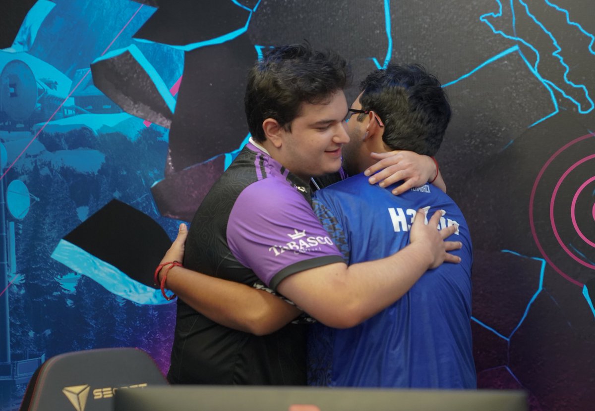 Con el B <a href="/Ivangunss/">Ivan</a>, the general, the train, la 🐐