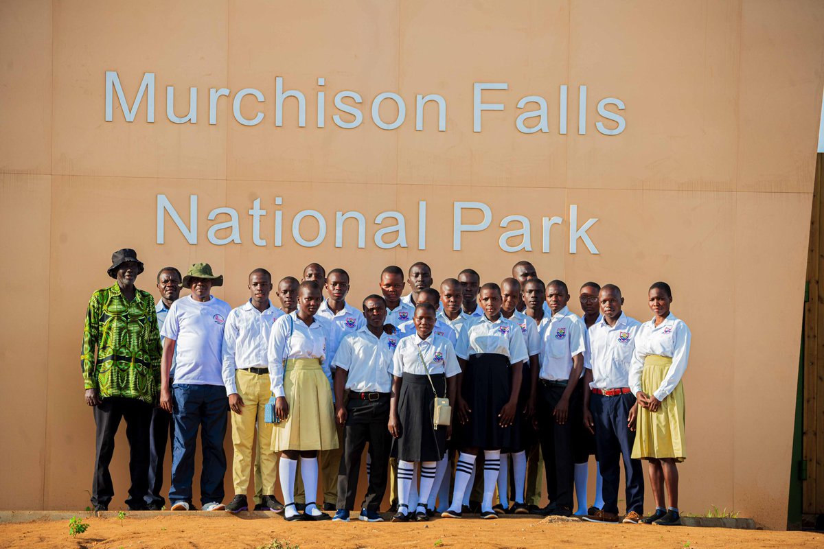 ZumaMukalazi's tweet photo. All people were happy to enjoy the beauty of Murchsion falls National park. During the #OpenParkDayUG https://t.co/5LYpKgyHDi