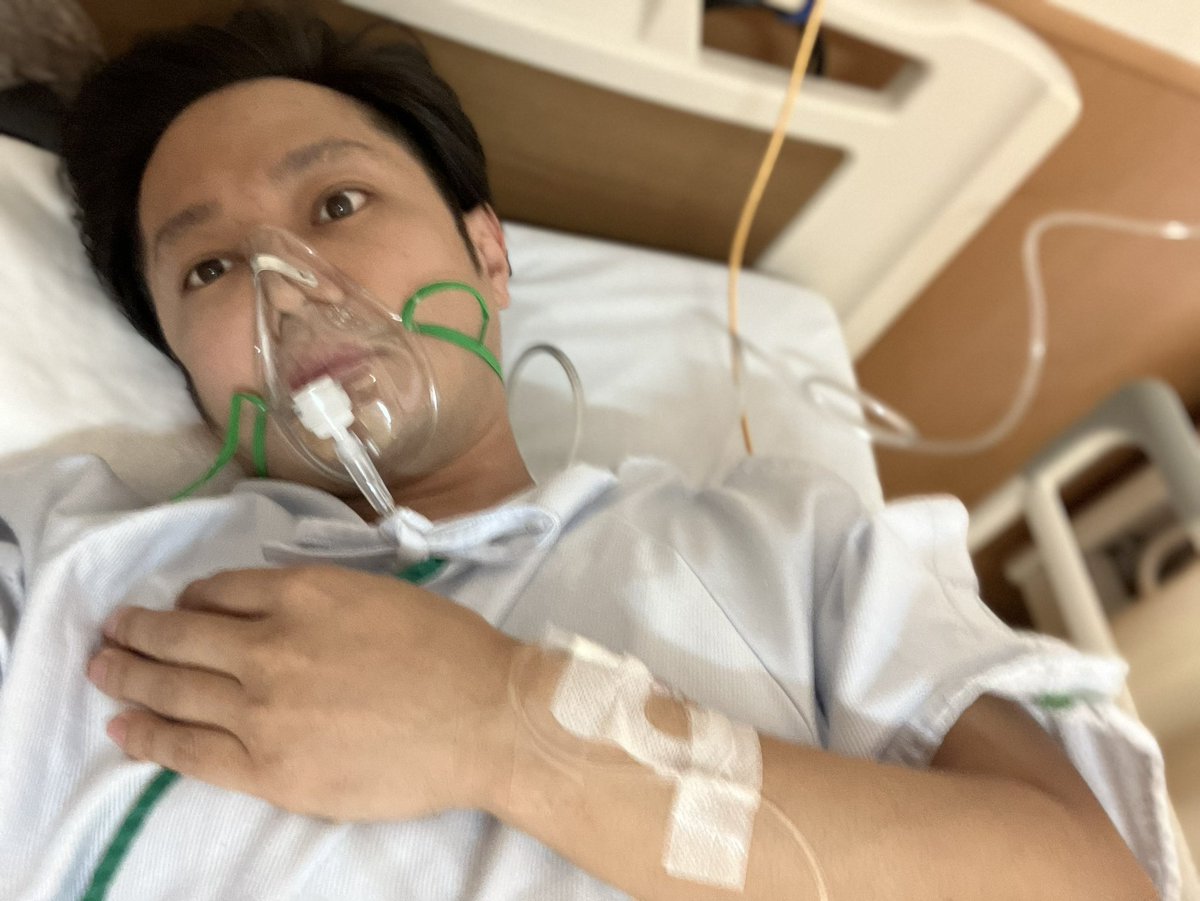 SaleHaru's tweet photo. 人生初の手術無事終了（全身麻酔なので記憶ないけど）

とりあえず生きてた。写真を撮る余裕はある模様 https://t.co/bScPO2SzDN