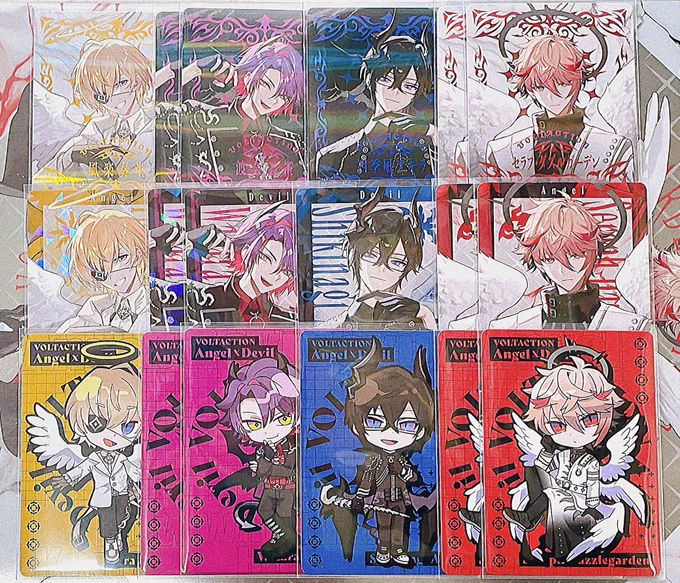 天使悪魔グッズきた!ランダムホログラムカードめっちゃ綺麗に揃って最高😸🤞 
