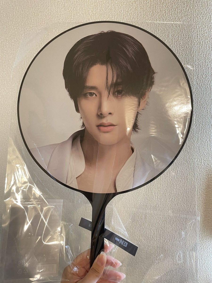 💥 GIVEAWAY 💥

hii aku mau giveaway item dibawah ini, caranya gampang tinggal retweet dan like post ini yaa, dan komen

 i vote #enhypen on #2024MAMAVOTE 

close tanggal 25 okt, goodluck gais
