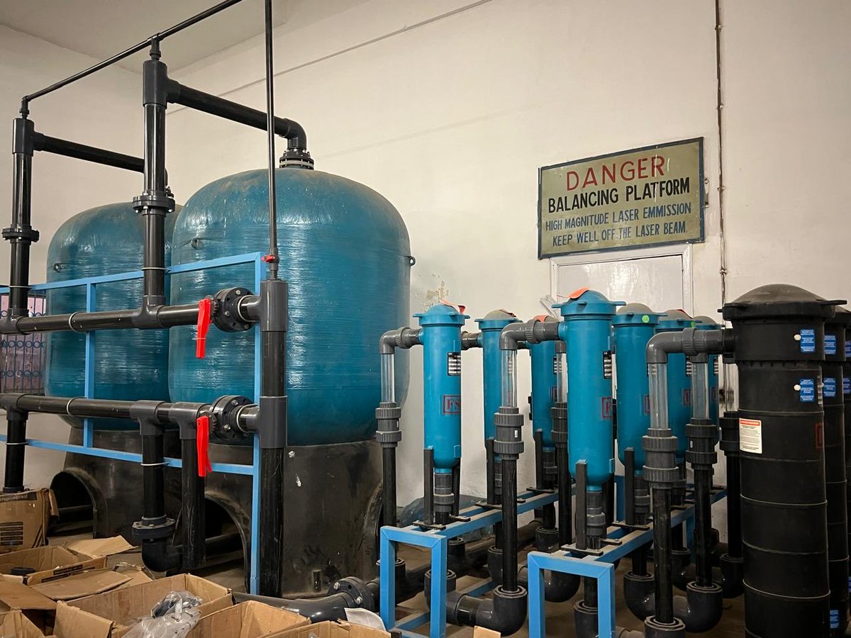 murtazawahab1's tweet photo. Work continues on the sewerage water recycling facility with a capacity of recycling 500,000 gallons of water per day at TPIII in Mauripur. This is a pilot project &amp; upon success, we can increase its capacity &amp; replicate it in other parts of Karachi #KarachiWorks https://t.co/dPl2pjf67S