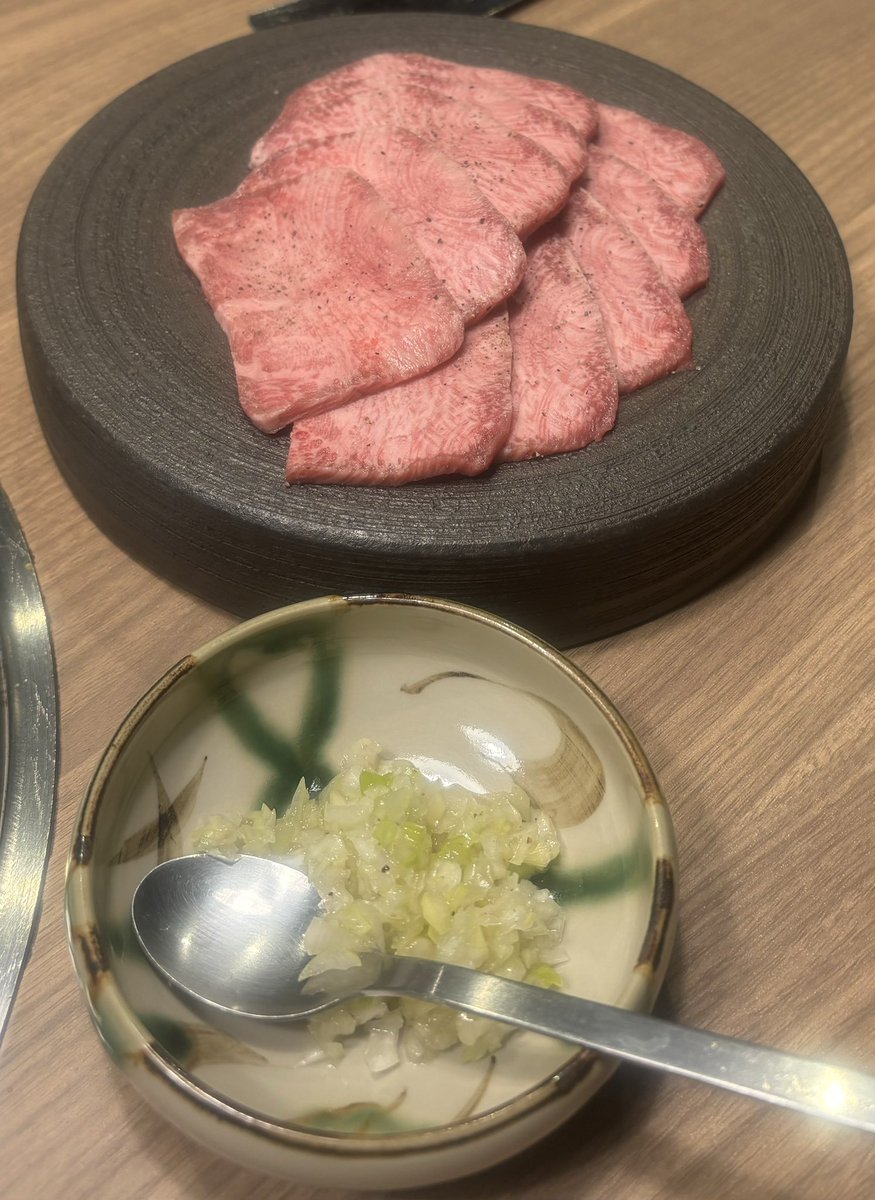 SMS_KIYA's tweet photo. 焼肉 光貴さんで
新しいスタッフ2名の
歓迎会をしました。 https://t.co/17HLZZ4K0E