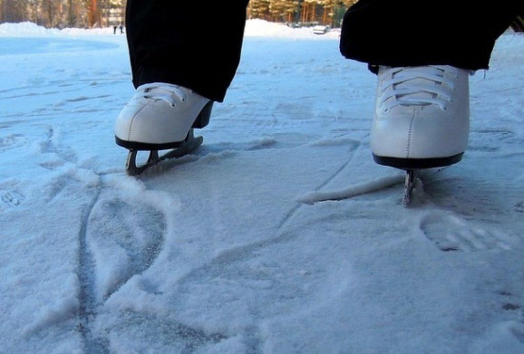 MonTerrassa's tweet photo. Nova polèmica a #Terrassa: el trasllat de la pista de patinatge encén els veïns https://t.co/1YoiYfwoha https://t.co/qrWziTUpMG