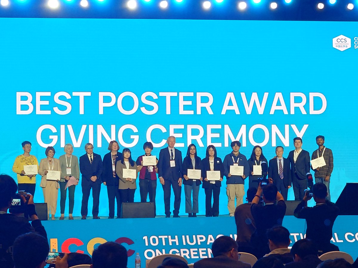 JACIGSCN2000's tweet photo. /
 Breaking NEWS
\

Yui Okuda, winner of the 15th GSC #STGA, received the poster award at the 10th IUPAC International Conference on Green Chemistry (10th ICGC) being held in Beijing.
CONGRATULATIONS💐💐💐

#Beijing
#IUPAC
#greenchemistry
#ICGC2024
@YUI_OKUDA_0108 https://t.co/lSJmR41kaW