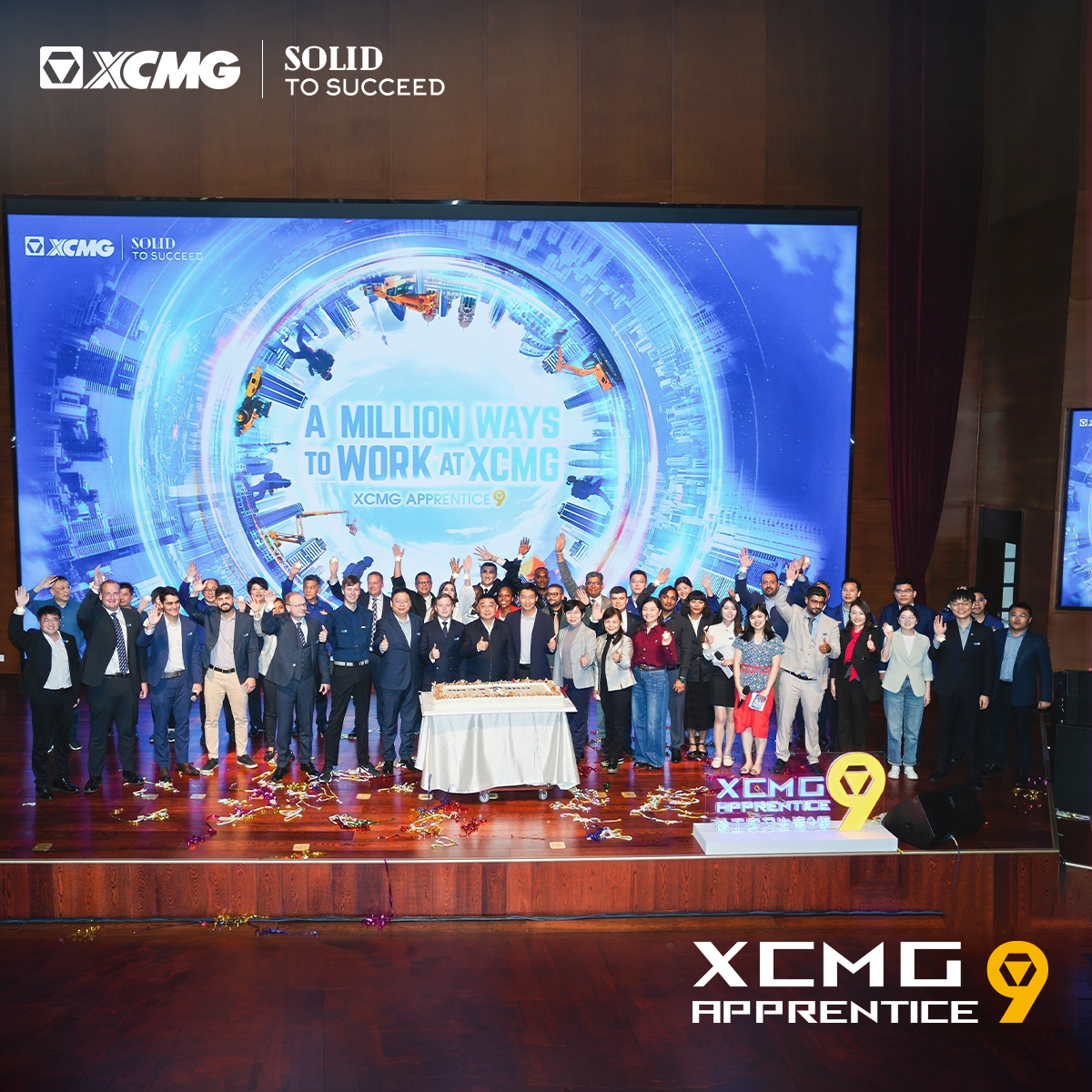 XCMGGroup's tweet photo. Celebrating our journey! In the finalΒ report, XCMGers shared insights from our business transformation initiatives.
Together, we reflect on our growth! ππ
#XCMG #SolidtoSucceed #TogetherwithXCMG #XCMGApprenticeS9 https://t.co/7AFY103DWA