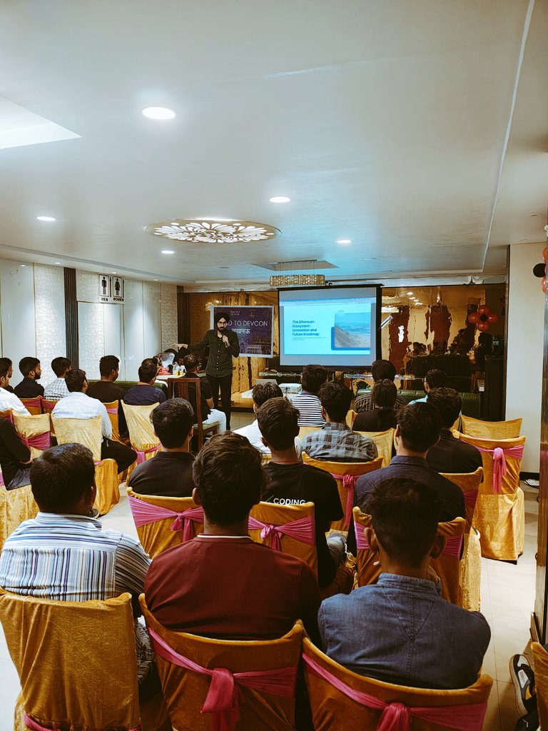 Apoorv9794's tweet image. Had an amazing time at the #EthereumConnect Lucknow Meetup! 🚀 Grateful to have met @simplykashif, who shared valuable insights on #blockchain &amp;amp; #Ethereum! 💡 Excited for the future of #Web3 and decentralized tech! 🌐🙌

#Lucknow #Crypto #Decentralization #TechCommunity