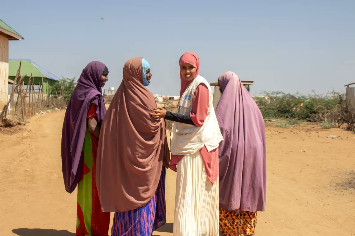 unicefsomalia's tweet photo. "Without passion for what we do, we can’t focus on work." Hafsa is a psychosocial counsellor at a #UNICEF-supported Safe Space, where women & children get assistance with issues around gender-based violence. #SocialServiceWorkForceWeek @NorwayMFA
@DKinSomalia @SwedeninSomalia https://t.co/78r0fYQTx7