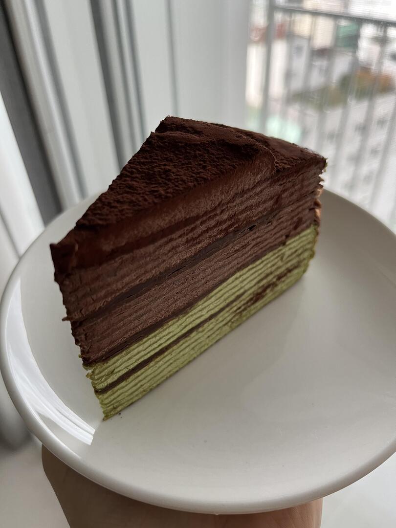homevsfastfood's tweet photo. [i ate] Crepe Cake, chocolate and matcha (green tea) 
👉 https://t.co/J4kfnLdrNE
#CrepeCake #ChocolateLovers #MatchaGreenTea #DessertHeaven #FoodieDelight #homecooking #food #recipes #foodpic #foodie #foodlover #cooking #hungry #goodfood #homecookingvsfastfood https://t.co/TNR9UpbD0I
