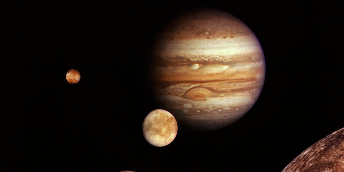rijksmuseumboerhaave (@museumboerhaave) on Twitter photo Vorige week lanceerde de Amerikaanse ruimtevaartorganisatie NASA de ruimtesonde Europa Clipper om te gaan onderzoeken of de voorwaarden voor leven aanwezig zijn op de Jupitermaan Europa.
- <a href="/AmitoH/">Amito Haarhuis</a> schrijft er vandaag in <a href="/telegraaf/">De Telegraaf</a> over:
rijksmuseumboerhaave.nl/collectie/verh… Vorige week lanceerde de Amerikaanse ruimtevaartorganisatie NASA de ruimtesonde Europa Clipper om te gaan onderzoeken of de voorwaarden voor leven aanwezig zijn op de Jupitermaan Europa.
- <a href="/AmitoH/">Amito Haarhuis</a> schrijft er vandaag in <a href="/telegraaf/">De Telegraaf</a> over:
rijksmuseumboerhaave.nl/collectie/verh…