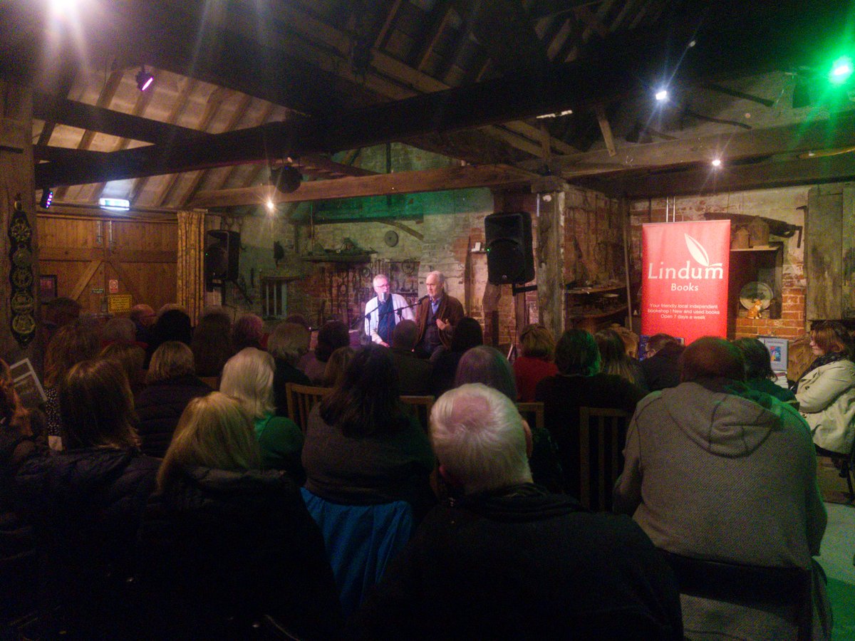 LTangoPromotion's tweet image. Such a fun night  with @HenryNormalpoet and @NigelPlaner1. Thanks Henry Bealby - another Cat Asylum triumph. What a gem of a community arts venue this old  ploughwright shed in #Collingham #Notts is.