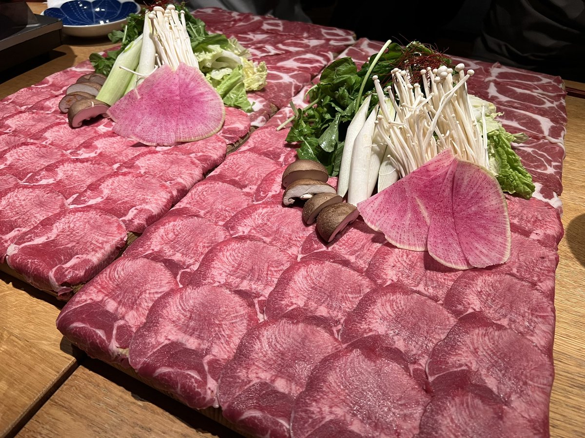 mi_rin0914's tweet photo. 🐮🐖👅 https://t.co/eI6BgaiiMa